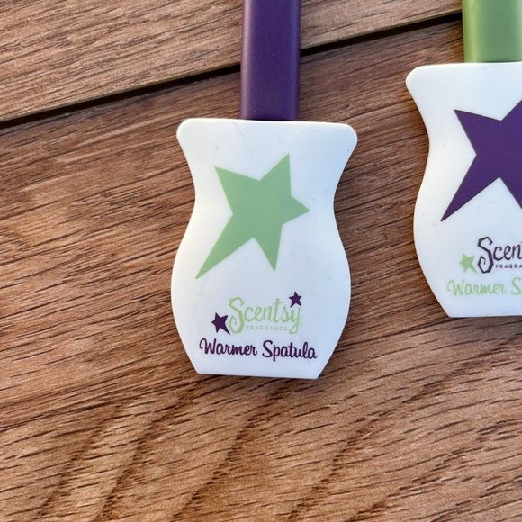 Lot of 2 Scentsy Warmer Spatulas Wax Remover Tool Purple Green NEW - Picture 2 of 5